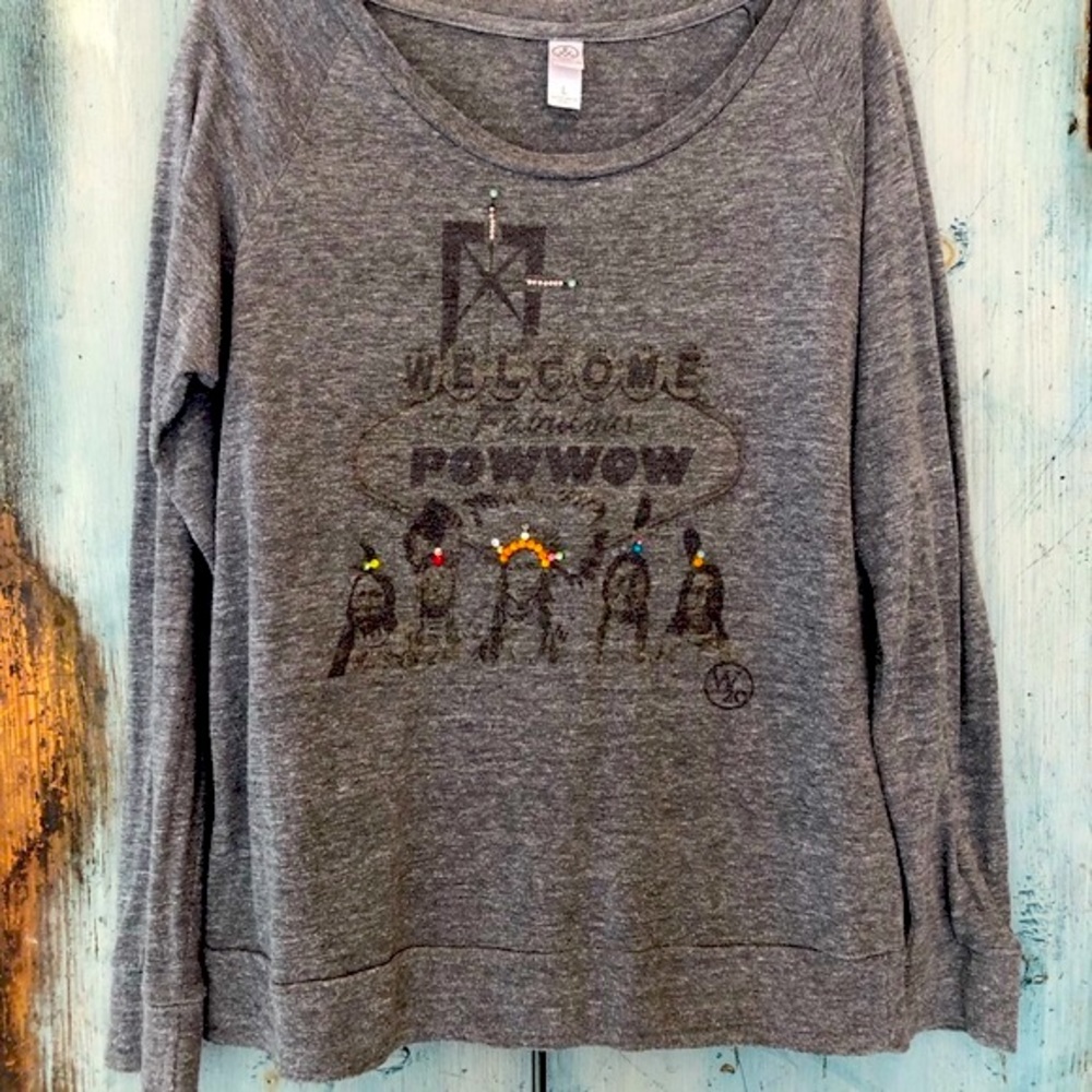 “A Powwow Welcome” Native American gray t-shirt embellished with rhinestones - Picture 15 of 15